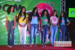 Adolescente cacheada vence segunda edição do Desfile Seda em Penedo