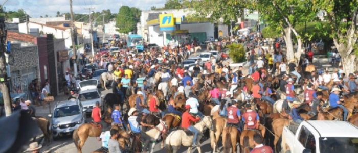 Cavalgada de Filipe Moura e Amigos registra recorde de público em Penedo