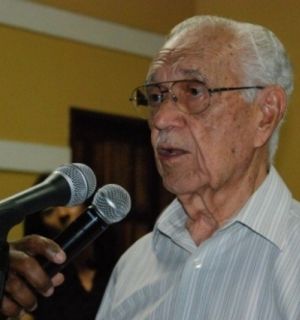 Dr. Hélio Lopes celebra seu 95º aniversário nesta sexta-feira (10)