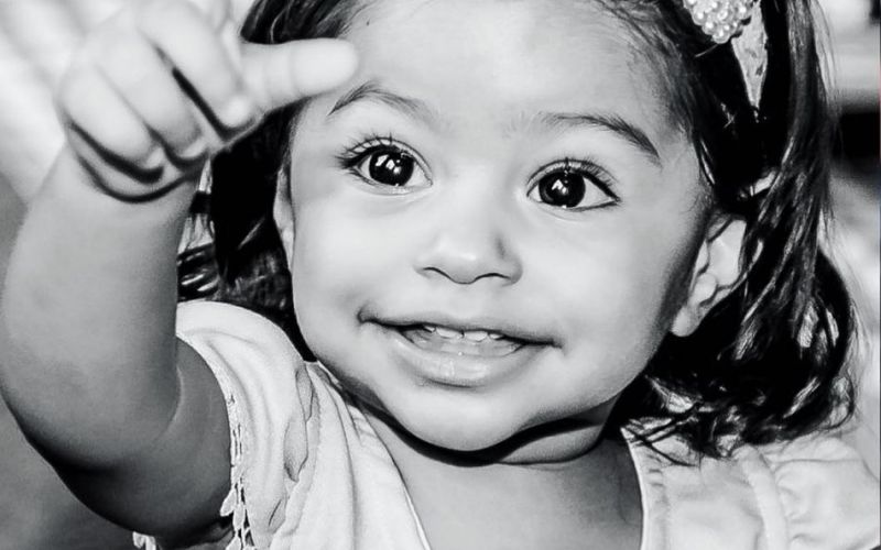 Juliana Alves exibe foto da filha e fãs notam semelhança com personagem: 'Moana'