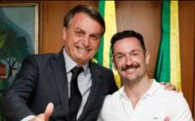 Diego Hypólito desabafa após críticas por foto com Bolsonaro: ‘Estou deprimido’