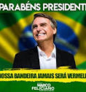 Bolsonaro completa 65 anos e homenagem mobiliza internet