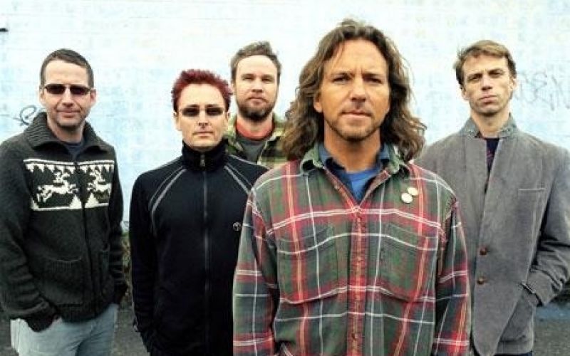 Ingressos para shows do Pearl Jam no Brasil já tem setores esgotados