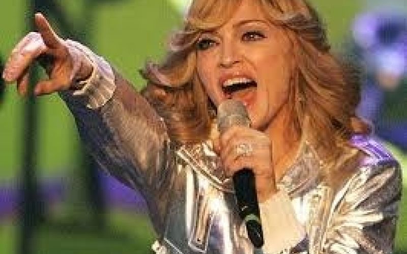 Segundo Jornal a cantora Madonna vem ao Brasil em 2012