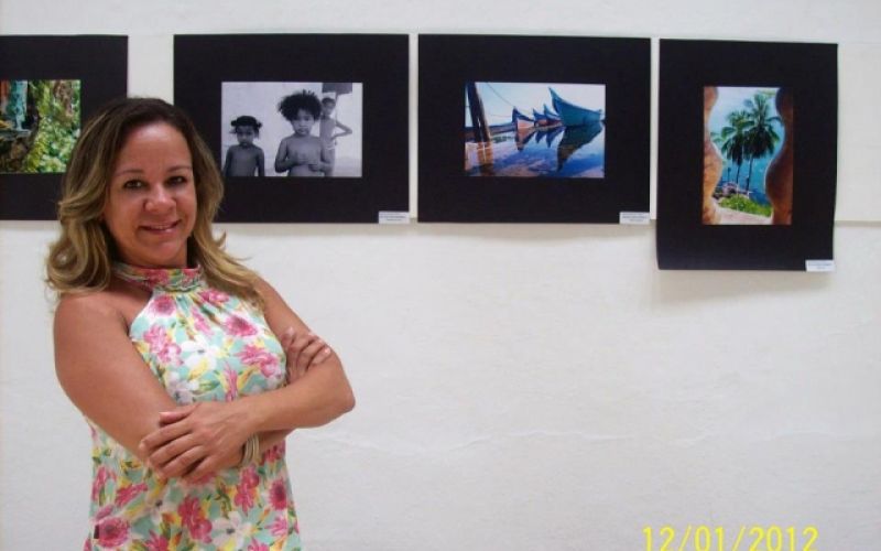Fotografa Ana Paula marca presença em exposição na capital
