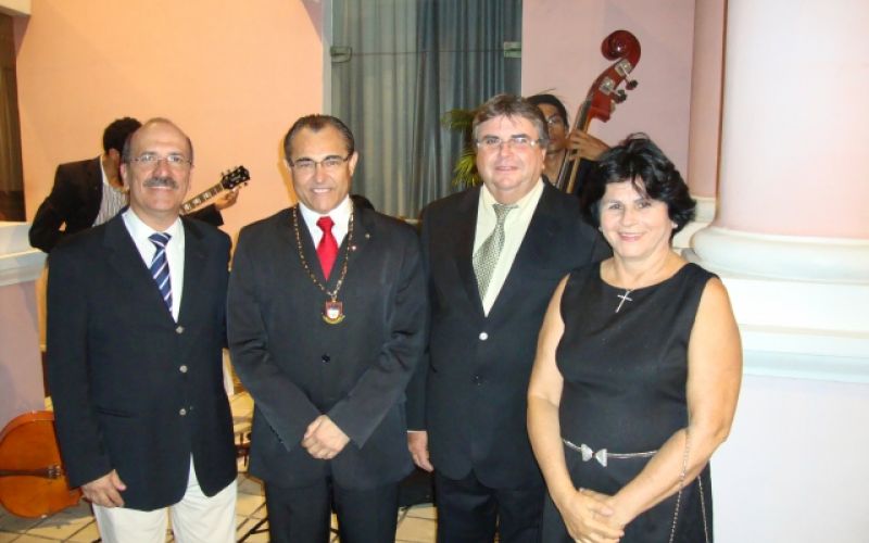 Dr. Claudemiro Avelino é empossado no Instituto Histórico e Geográfico de Alagoas