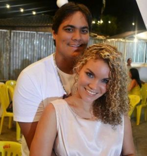 Roberta Feitosa e Rodrigo Barreto começam os preparativos do casamento