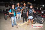 Motociclistas lotam estacionamento da Prainha Nova no primeiro dia do Penedo MotoFest