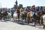 Cavalgada Tamo Junto arrasta multidão de cavaleiros e amazonas pelas principais ruas de Penedo