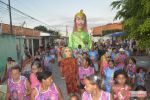 Desfile da boneca Sulamita agita dias de Carnaval de foliões em Penedo