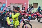 Motocicletas tomam conta de avenidas durante 2ª Trilha da Lama em Penedo