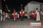 Fieis lotam avenidas de Penedo durante procissão em homenagem a Santo Antônio