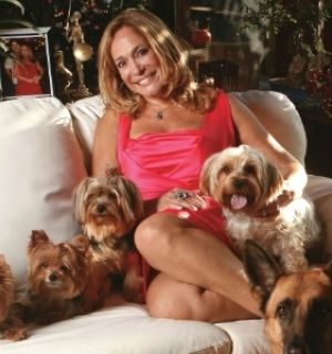 Susana Vieira gasta R$ 2,5 mil por mês com seus cães